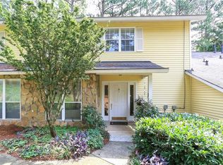 6812 Glenridge Dr APT H, Sandy Springs, GA 30328