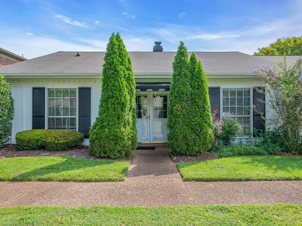 125 Boxwood Dr, Franklin, TN 37069