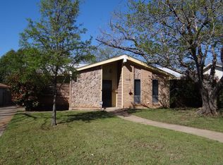 1018 N 66th St, Waco, TX 76710
