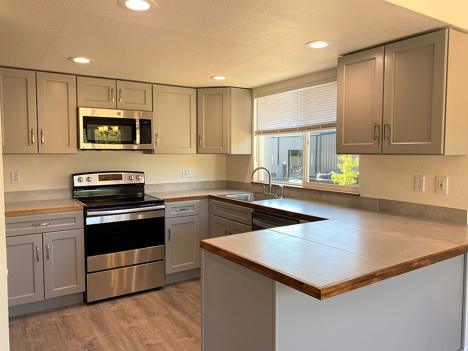 1st image of 5517 108th Avenue Ct E