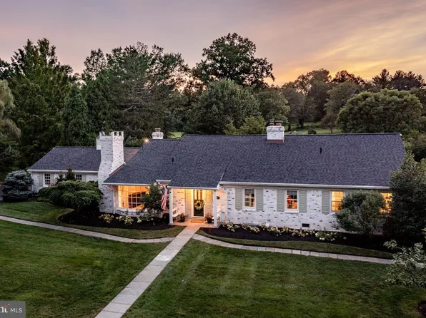 1300 Morris Ave, Villanova, PA 19085