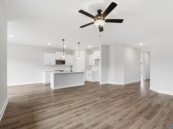 3rd image of 4805 Drews Dogwood Ln