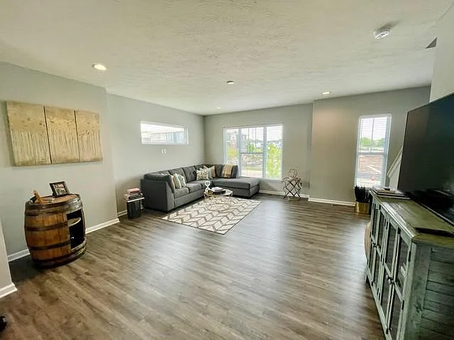 2911 Kirkbride Way — Photo 7
