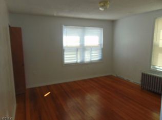 616 Fulton St, Elizabeth, NJ 07206