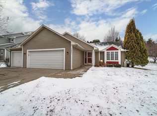 10401 Windrose Curv, Elko New Market, MN 55020