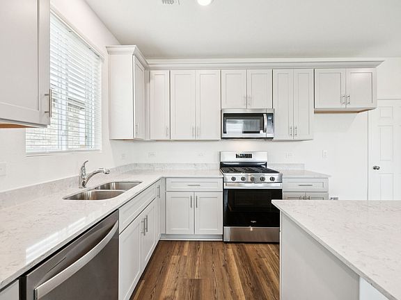 7th image of this home