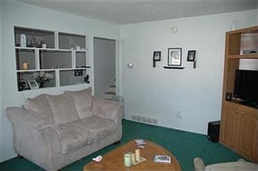 3rd image of 4705 Willow Ave