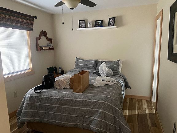 3rd image of 6140 White Pine Dr