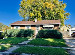 411 Spring Ave, Dekalb, IL 60115