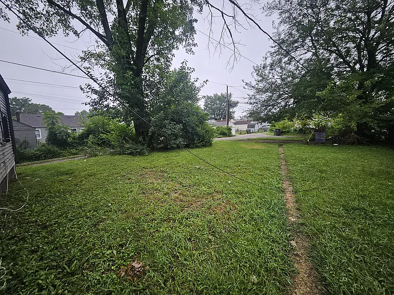 2045 N Colorado Ave — Photo 3