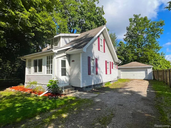 1038 Lorene Ave, Mount Morris, MI 48458