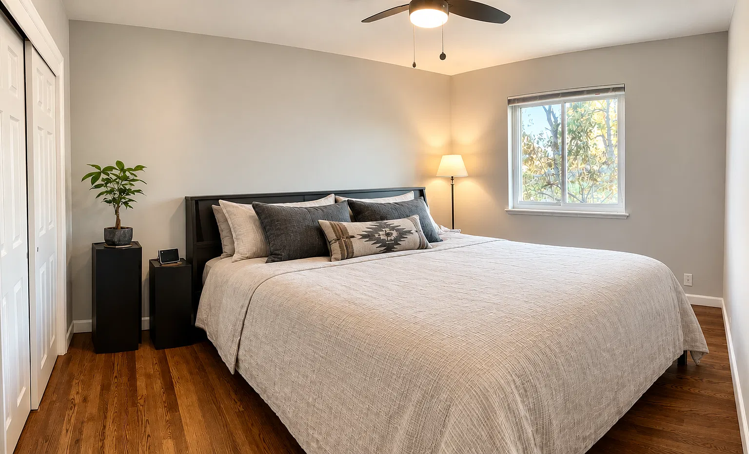 3 bed, 1100 sqft, $800 — Photo 1
