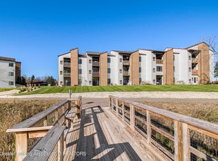 1555 W Pond Dr APT 10, Okemos, MI 48864