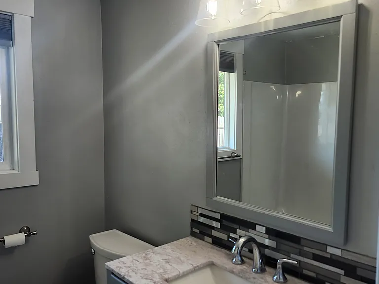 2503 Main St SE #1 — Photo 8