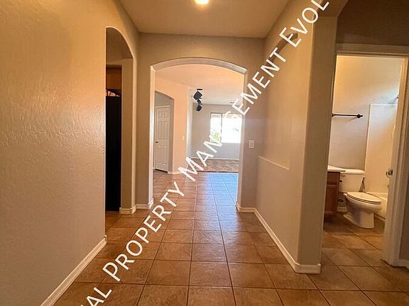 4th image of 4332 W Powell Dr