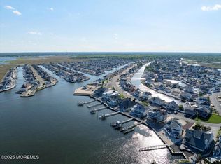 1207 Capstan Dr, Forked River, NJ 08731
