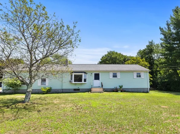 62 Meadow Rd, Spencer, MA 01562