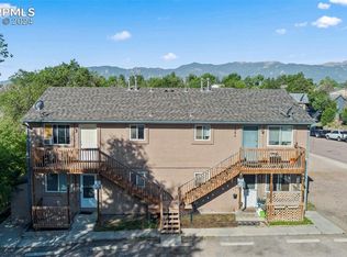 1085 Chiricahua Loop, Colorado Springs, CO 80915