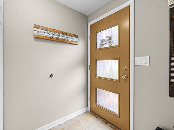 3rd image of 8138 Portobello Way