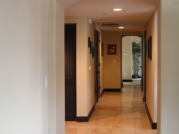 5th image of 1215 Armacost Ave APT 402