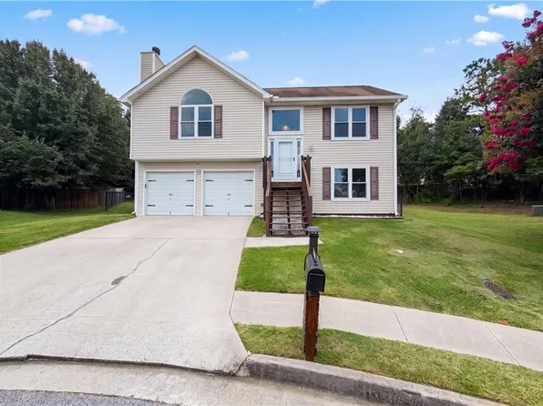 2690 Ward Lake Ct, Ellenwood, GA 30294