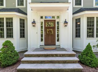 70 Alderbrook Dr, Topsfield, MA 01983