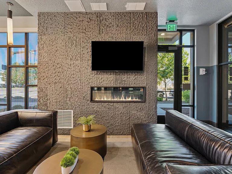SevenO2 Main Apartments — Photo 50