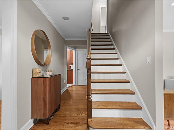 4th image of 123 Hilburn Road