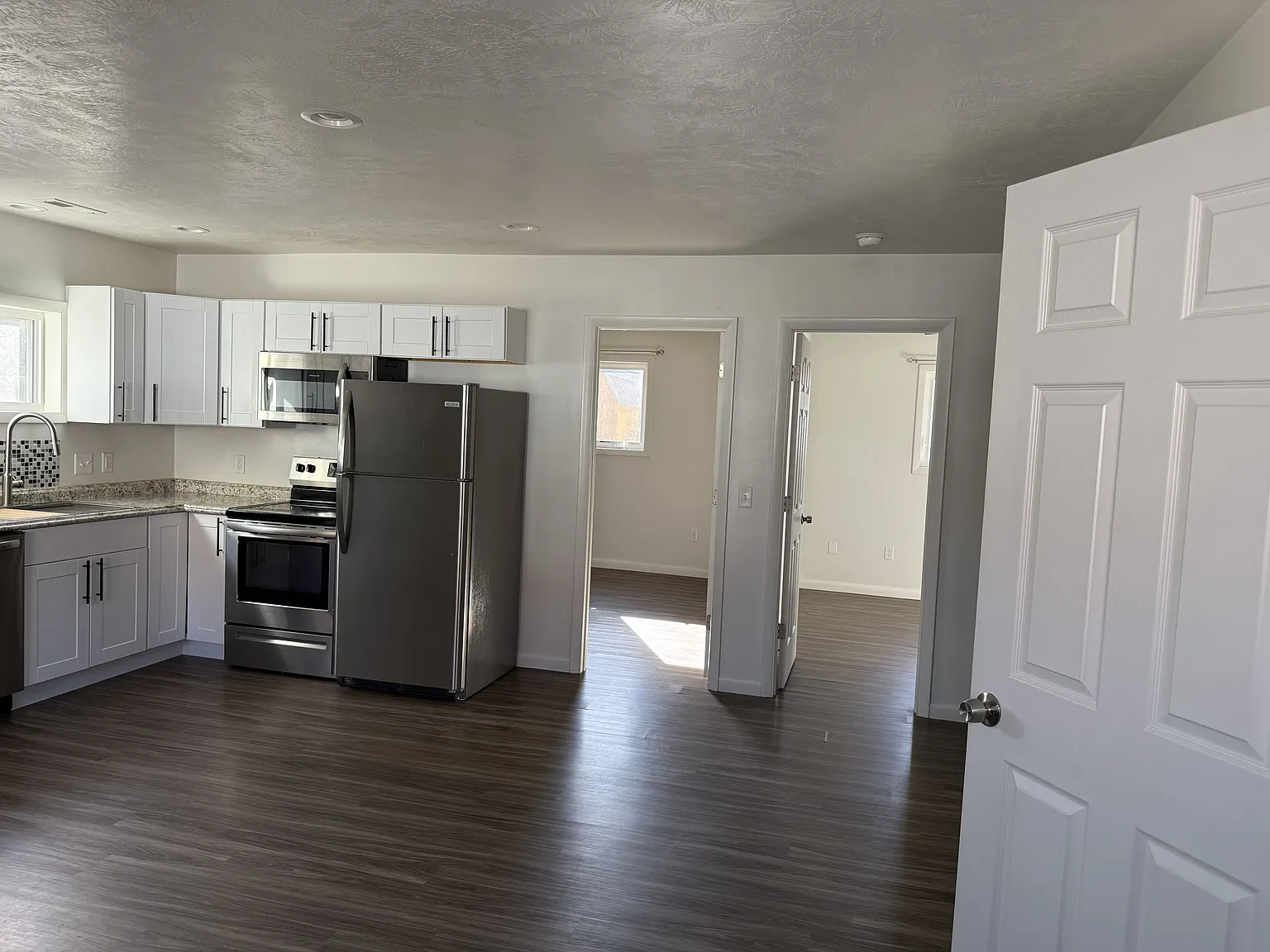 610 N Absaroka St — Photo 4