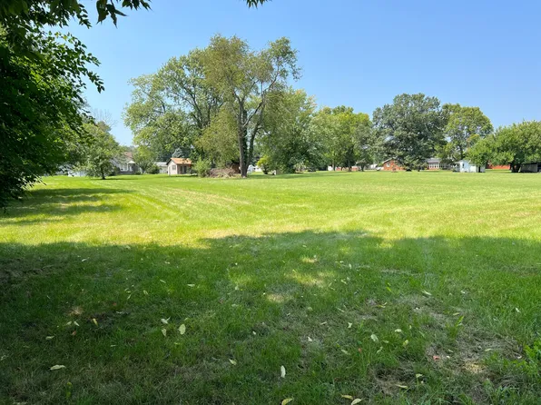 0 N Davis St, Clinton, IN 47842