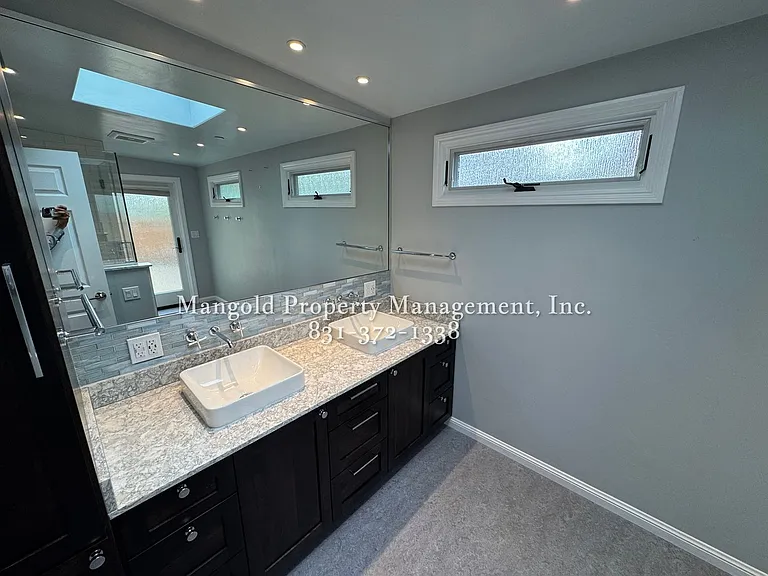 926 Ruth Ct — Photo 14