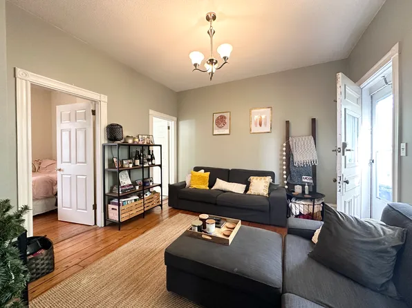 108 Beacon St, Somerville, MA