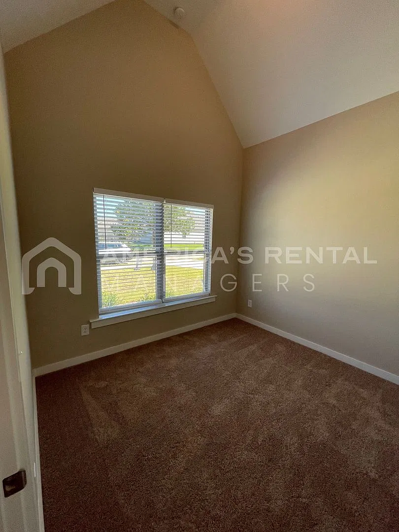 Home for Rent in Odenville, AL Available to View with 48 Hour Notice — Photo 2
