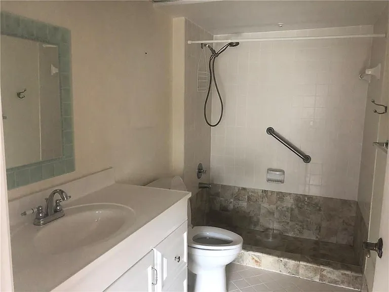 1001 SW 141st Ave #311K — Photo 4