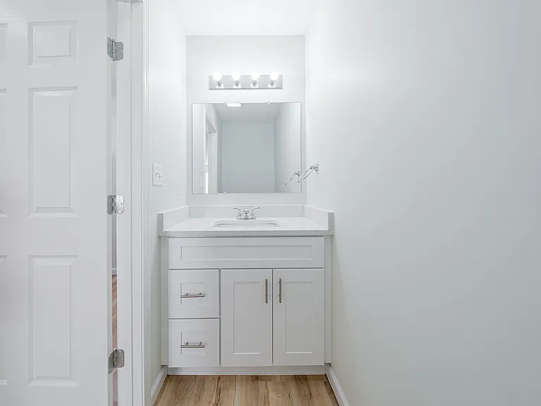 Icon Townhomes — Photo 35