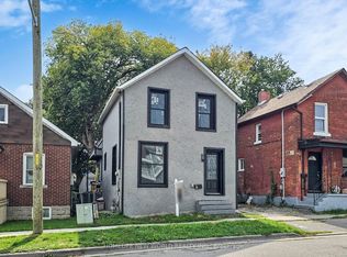 11 Maple St, Oshawa, ON L1H2L6
