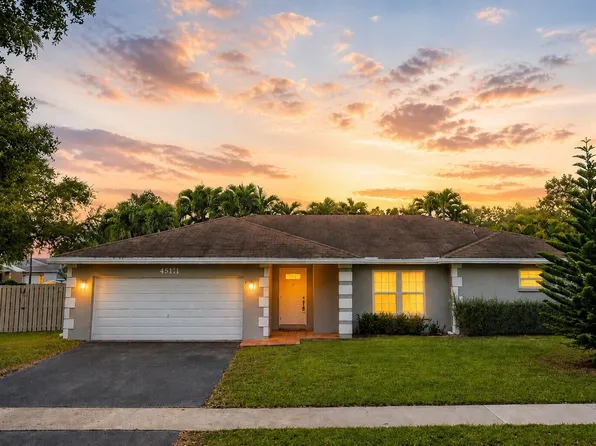 4813 SW 118th Terrace, Cooper City, FL 33330