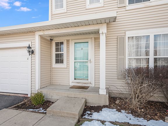 2nd image of 801 Grant Dr