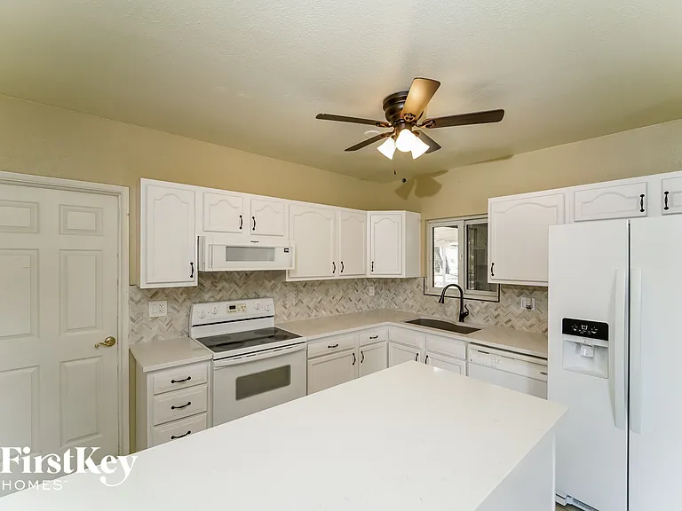 6718 N Positano Way — Photo 6
