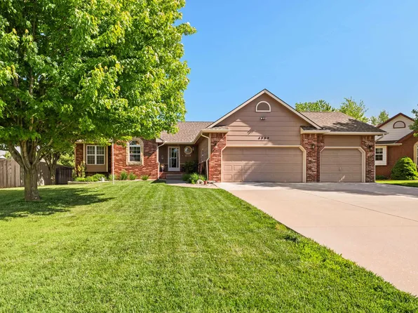 4964 N Hedgerow Ct, Wichita, KS 67220