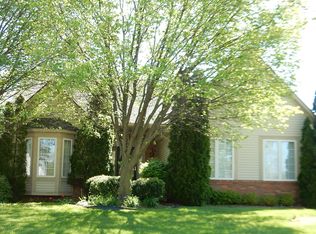 14073 Deanna Dr, Van Buren Township, MI 48111