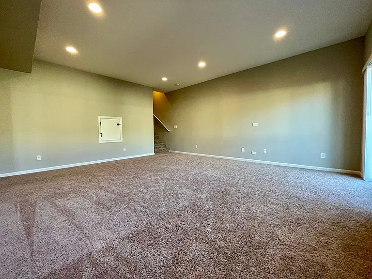 16985 NW Madrone St — Photo 26