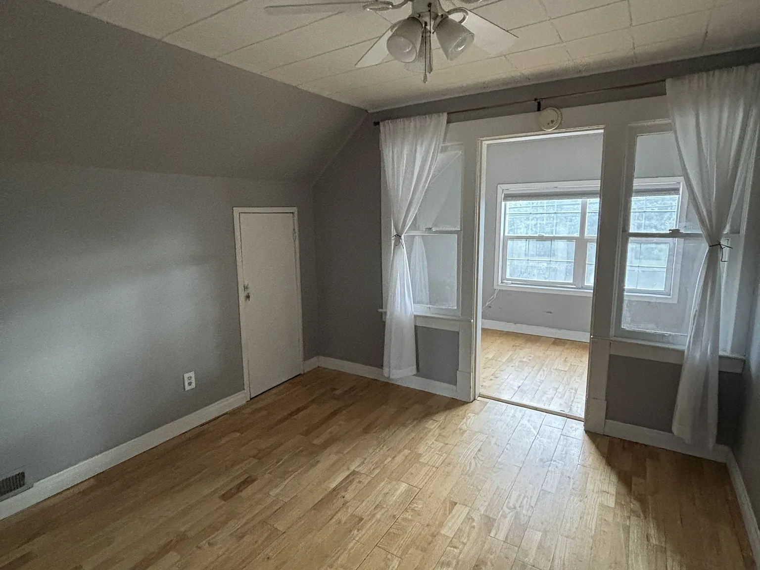 4 bed, 1779 sqft, $2,100 — Photo 4