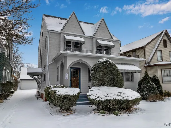 701 Eggert Rd, Buffalo, NY 14215