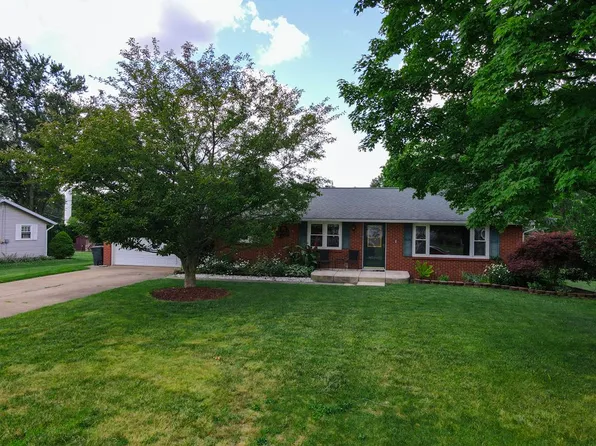 893 Dresden Dr, Mansfield, OH 44905