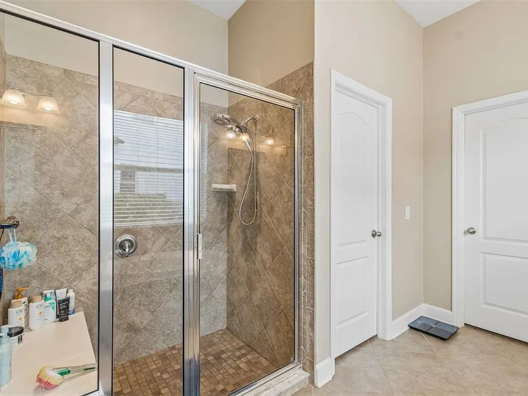 4123 Windcrest Dr — Photo 30