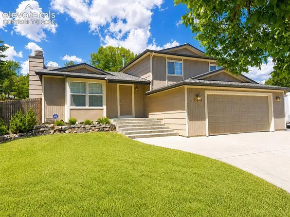 1990 Powder River Dr, Colorado Springs, CO 80919