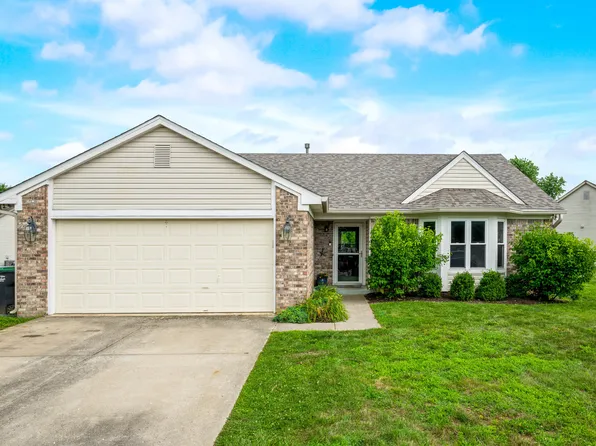 49 Grassy Dr, New Whiteland, IN 46184