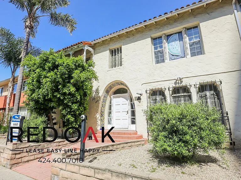 660 S Cochran Ave #107 — Photo 11