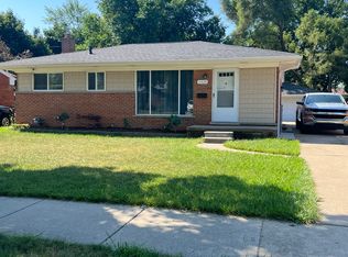 11620 Engleman Rd, Warren, MI 48089